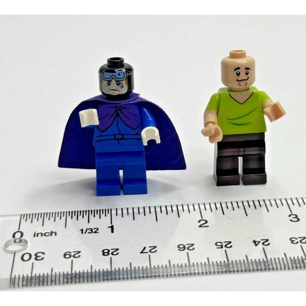 Lego Scooby Doo minifigs Headless Horseman Shaggy Set of 2 as shown